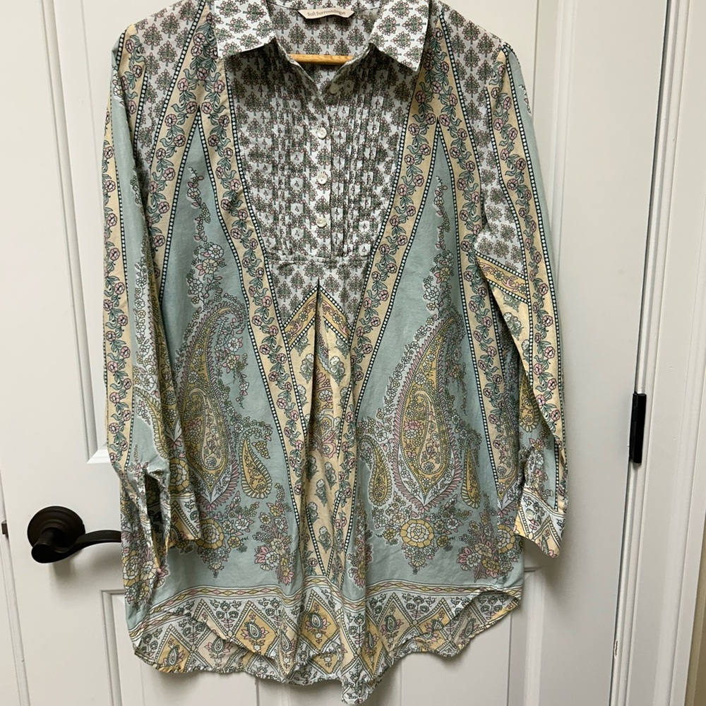 Soft Surroundings Sage & Cream Paisley Tunic women’s M